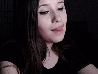 Fotos -Lamolia- Hi,I'm Mila * Let's have good time together * sexy roulettee 33 tokens ( prizes list in profile) *