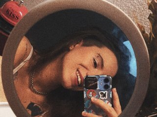 Erotischer Video -Chat ni_kiss