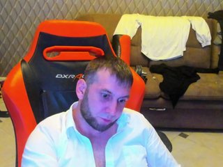 Erotischer Video -Chat 1KsandeR1Ai