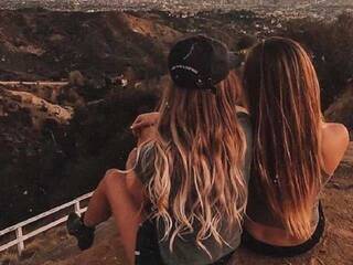 Erotischer Video -Chat adahlia-angel