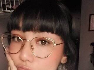 Erotischer Video -Chat AdaIson