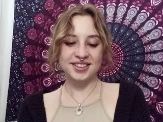 Erotischer Video -Chat AdalynGlow