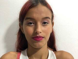 Erotischer Video -Chat adaralove1