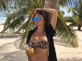 Erotischer Video -Chat FLame_Adel