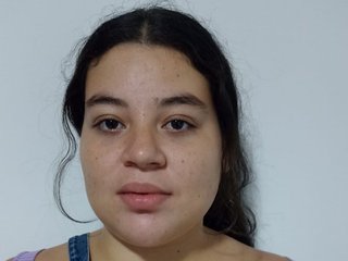 Erotischer Video -Chat Adelethompson