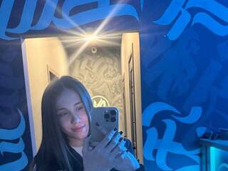 Erotischer Video -Chat AdelinaKiskina