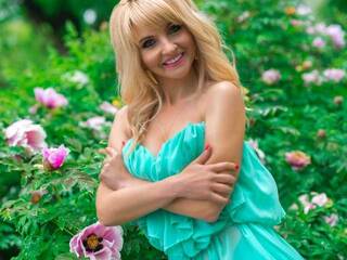 Erotischer Video -Chat Adrianessa29