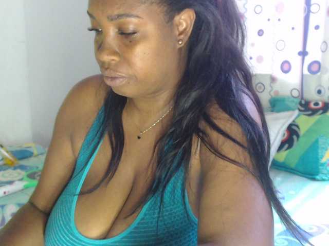 Fotos agatafox #mature #ebony #big tits #play lovense #latina #lovense