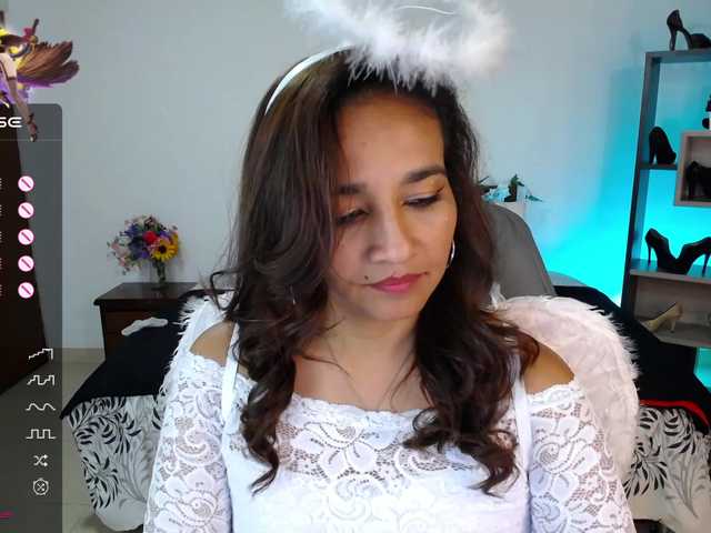 Sendung Screenshots aisha-collins