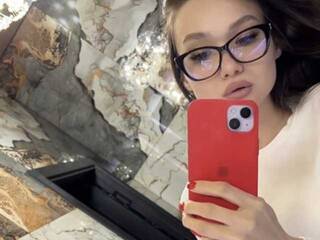 Erotischer Video -Chat EliVii