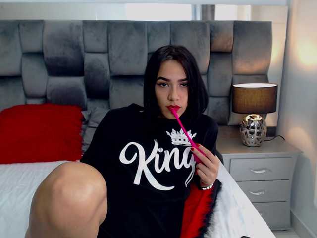 Fotos AleshaHott Hi I'm Alesha.. and my pussy wanna play with your cock today @cumshow 380