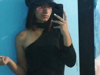 Erotischer Video -Chat AliceEvanxs