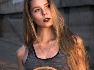 Erotischer Video -Chat AliceSmile