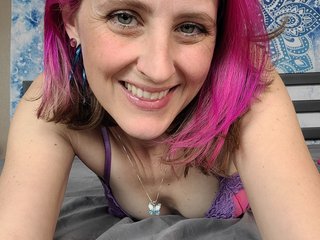 Erotischer Video -Chat AliceWonder