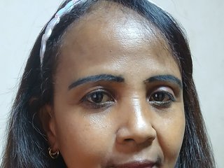 Erotischer Video -Chat LAYANe