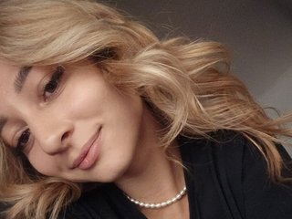 Erotischer Video -Chat BlondeAlien