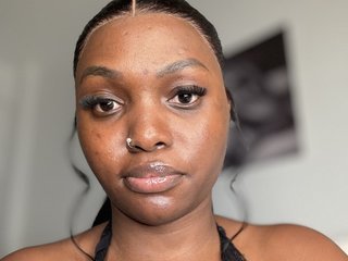 Erotischer Video -Chat Alisyah