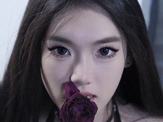 Erotischer Video -Chat AllyahSky