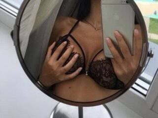 Erotischer Video -Chat Alissia_Kiss