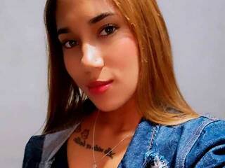 Erotischer Video -Chat AmyHillss1