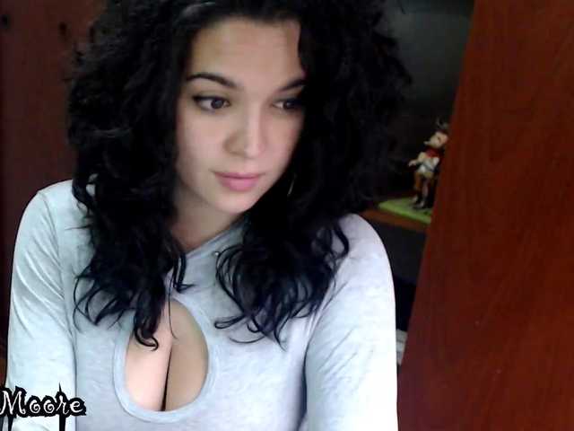 Sendung Screenshots AmyMoore