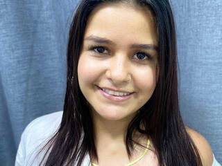 Erotischer Video -Chat anahi-18