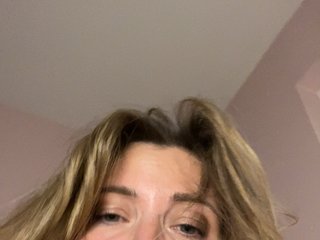 Erotischer Video -Chat WhereisAlice