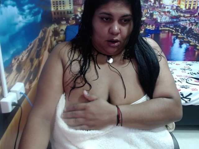 Fotos andreeina25 squirt show boobs cum dirtyn anal bbw big ass