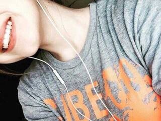 Erotischer Video -Chat Aneymo