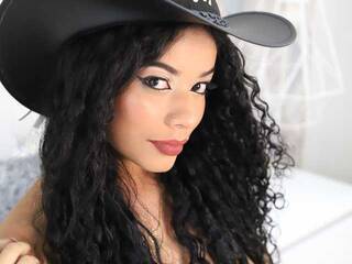 Erotischer Video -Chat Anthonela-Mil