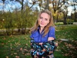 Erotischer Video -Chat antiya1