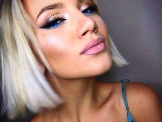 Erotischer Video -Chat AprilJuicy