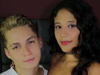 Erotischer Video -Chat AriayArthur