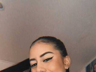 Erotischer Video -Chat AriWeet