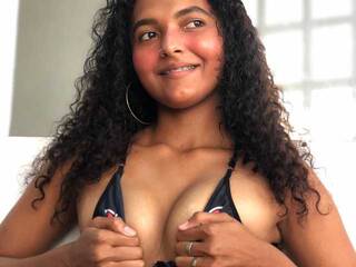 Erotischer Video -Chat Ary-12