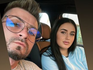 Erotischer Video -Chat ArysandBrianna