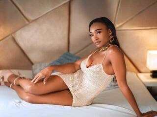 Erotischer Video -Chat Asha-Kamara