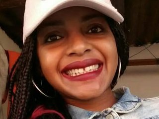 Erotischer Video -Chat Ashley-Ebony
