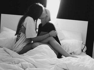 Erotischer Video -Chat awesomegirlsx