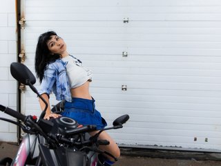 Erotischer Video -Chat Zara_Breid