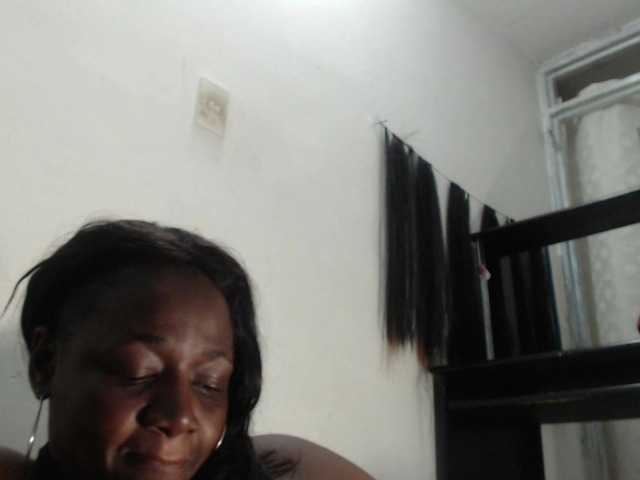 Sendung Screenshots BigBustyBlack