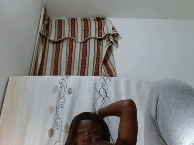 Sendung Screenshots BigBustyBlack