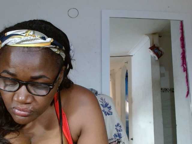 Sendung Screenshots BigBustyBlack