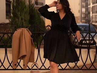 Erotischer Video -Chat Black00pearl