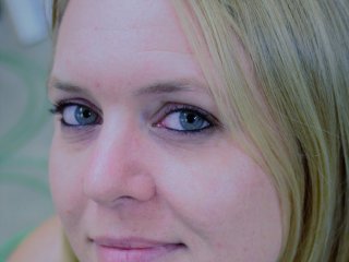 Erotischer Video-Chat Blondielegs