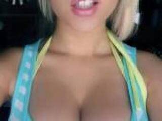 Erotischer Video -Chat BlondPamell