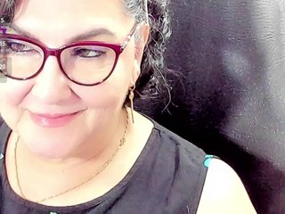 Erotischer Video -Chat cataleya-mom