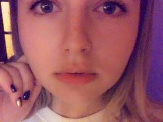 Erotischer Video -Chat BonnieWow