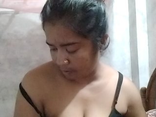 Erotischer Video -Chat Boudipriya