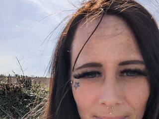 Erotischer Video -Chat Brandi-Black